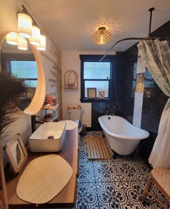 Villa Cozy Af Jungle-House Hideaway Tampa Esterno foto
