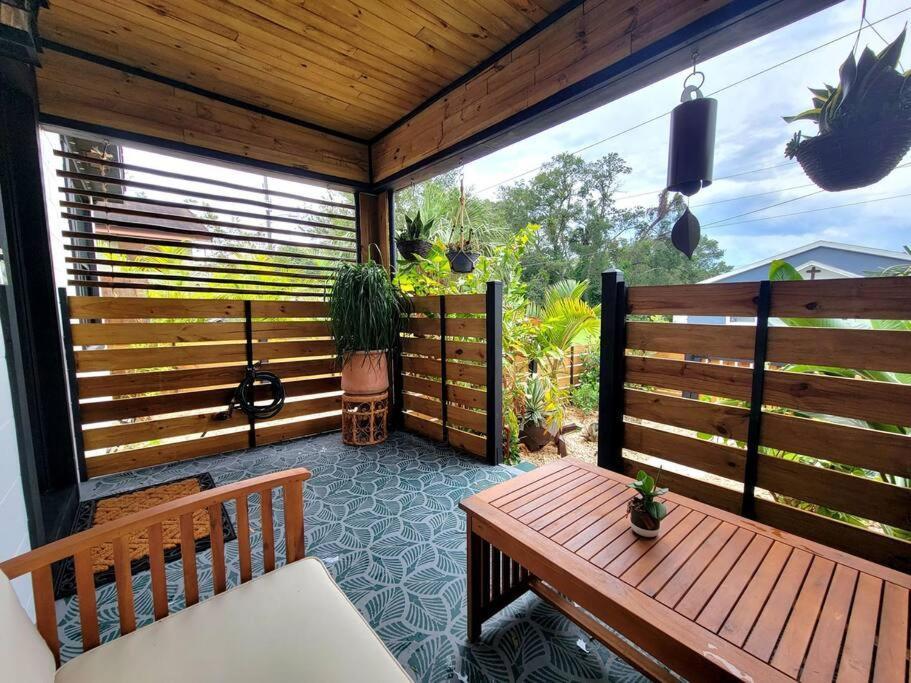 Villa Cozy Af Jungle-House Hideaway Tampa Esterno foto
